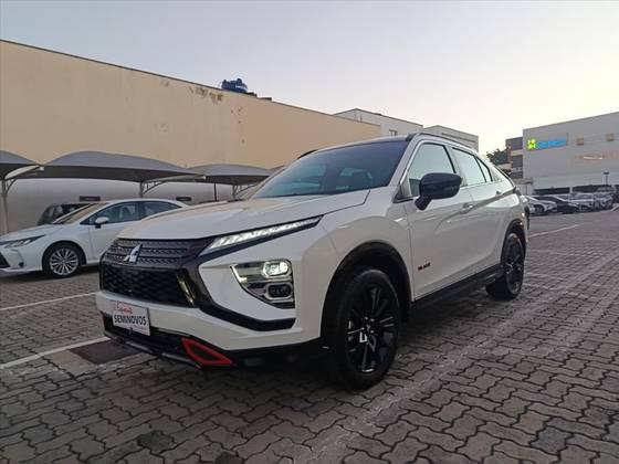 MITSUBISHI ECLIPSE CROSS 1.5 MIVEC TURBO GASOLINA HPE BLACK CVT MITSUBISHI ECLIPSE CROSS 1.5 MIVEC TURBO GASOLINA HPE BLACK CVT